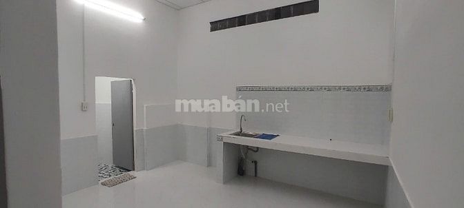 Cần bán nhà mặt tiền quận Thủ Đức