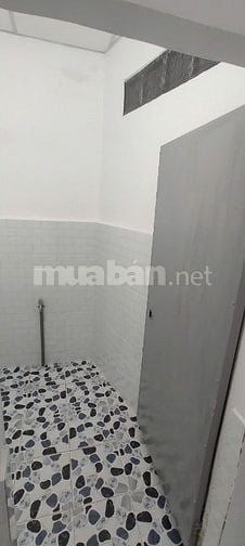 Cần bán nhà mặt tiền quận Thủ Đức