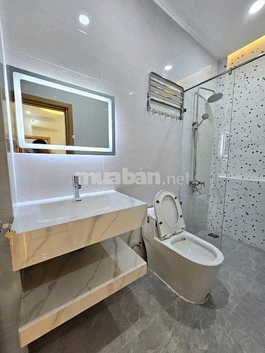 Kẹt tiền KD bán gấp căn nhà Nguyễn Đình Khơi,Tân Bình giá 2 tỷ850.SHR