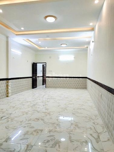 SỐC!! MẶT TIỀN NGUYỄN OANH,P7, Gò Vấp- 80m2 - Ngang gần 5M- 3 Tầng