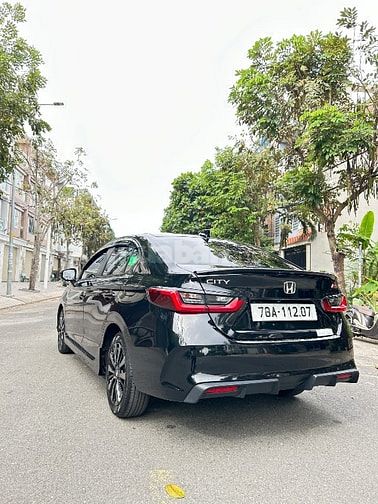 Honda CiTy RS Sensing Vin 2024 T8/2024 màu đen xe đi lướt 