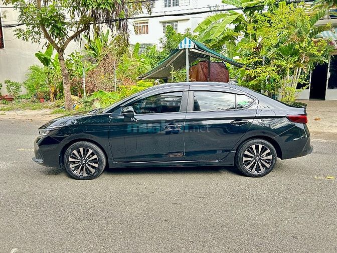 Honda CiTy RS Sensing Vin 2024 T8/2024 màu đen xe đi lướt 