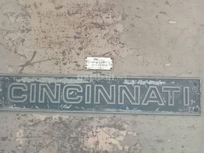 Cần bán máy cắt của Đức hiệu CINCINNATI, 60 tấn