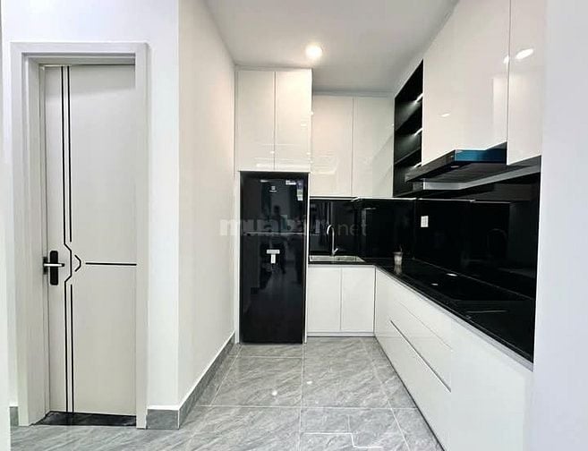 Xoay vốn bán nhà Trần Hưng Đạo, Cô Giang, Quận 1. Giá 3,96 tỷ/60m2, SR