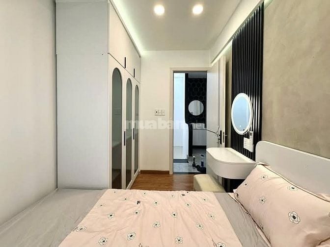 Xoay vốn bán nhà Trần Hưng Đạo, Cô Giang, Quận 1. Giá 3,96 tỷ/60m2, SR