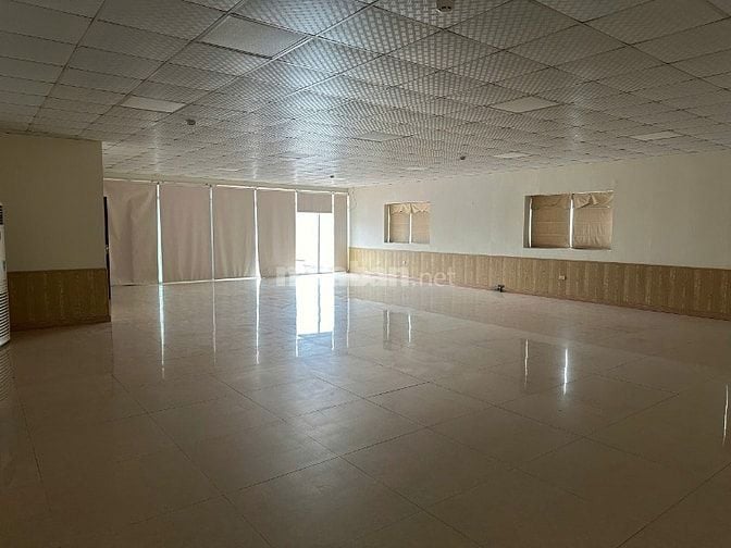 PHÚ MINH GROUP CHO THUÊ MẶT BẰNG KINH DOANH SỐ 447 LẠC LONG QUÂN  500M