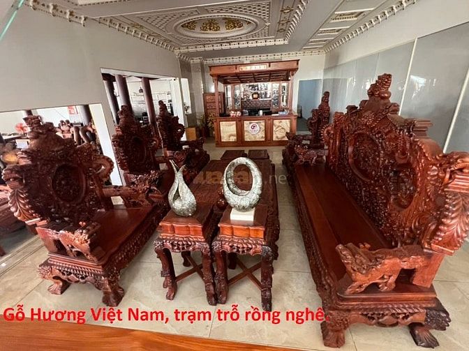 Chủ bán lại những bộ bàn ghế đẹp thiết kế tinh sảo-phong cách hiện đại