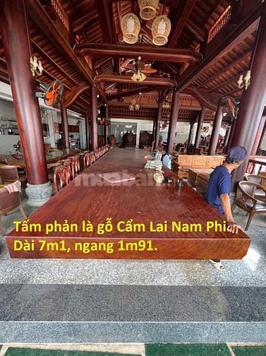 Chủ bán lại những bộ bàn ghế đẹp thiết kế tinh sảo-phong cách hiện đại