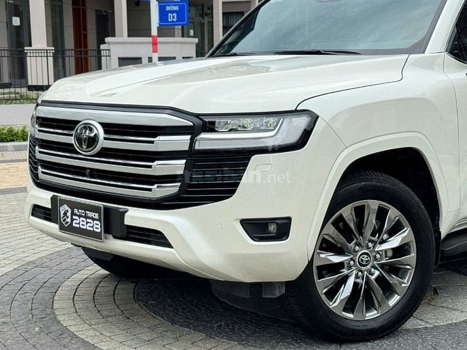 🅰️ TOYOTA LANDCRUISER LC300▪️[ Date 2022 ĐKLĐ 3.2023 / Một đời chủ