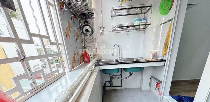 Chung cư A2, Vũ Huy Tấn, P3, Bình Thạnh: 70m2, 2p ngủ,10,5tr