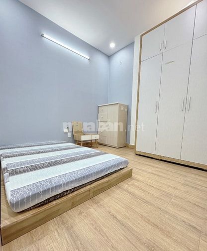 Chung cư A2, Vũ Huy Tấn, P3, Bình Thạnh: 70m2, 2p ngủ,10,5tr