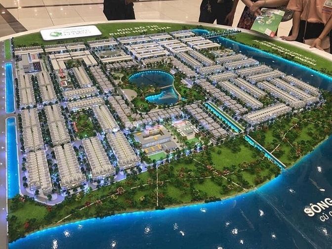 Bán lô đất 100m2 giá 2 tỷ, Khu dân cư Resco, Đức Hoà, Sổ Riêng, thổ cư