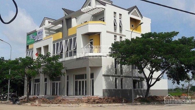 Bán lô đất 100m2 giá 2 tỷ, Khu dân cư Resco, Đức Hoà, Sổ Riêng, thổ cư