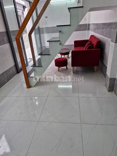 BÁN NHÀ ĐỐI DIỆN BỆNH VIỆN QUẬN 12, 850TR CÒN THƯƠNG LƯỢNG