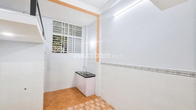 Room Duplex - Cửa Sổ Lớn - Tầng Trệt (Cách DH CN4 1km) - Mới xây (NEW)