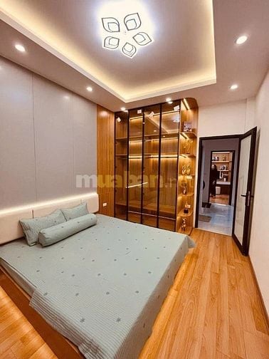 Bán Nhà Minh Khai Hoàng Mai 40m 4 tầng Giá 6 tỷ xx Sổ chính chủ