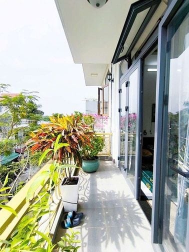 Nhà phố 70m2 (4*17,4) MT đường 9m ,3 tầng, nhà xây mới, khu mát mẻ