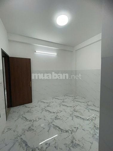 BÁN NHÀ CHÍNH CHỦ MỚI XÂY MỚI, Giá 18tỷ, 1 hầm, 2 lầu, P13, Bình Thạnh