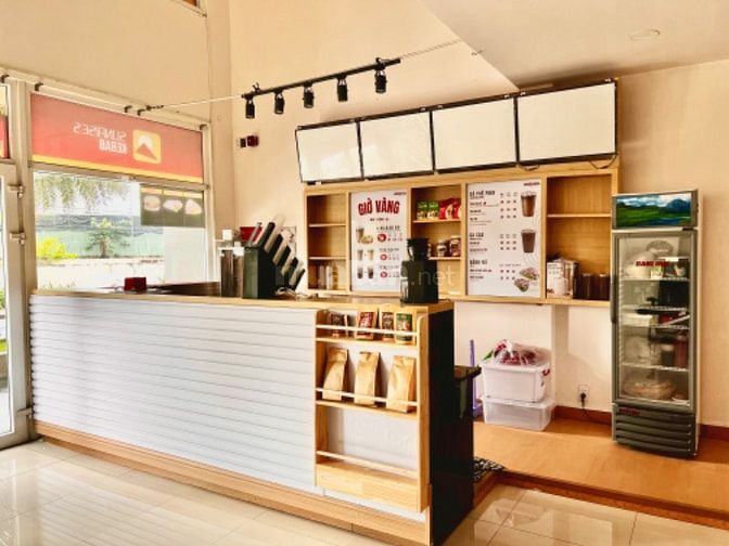 NHÂN VIÊN PHỤC VỤ QUÁN CAFE BÁNH MÌ - BAO ĂN Ở, LƯƠNG ỔN ĐỊNH 