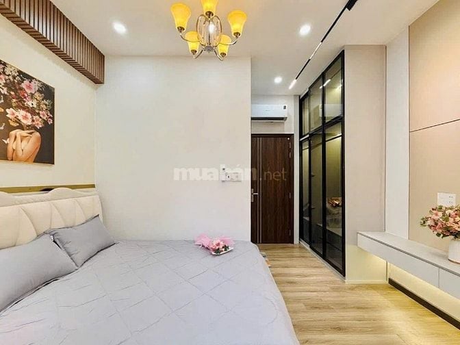 Sang Mỹ định cư! Bán nhà 62m2 Nguyễn Trãi,Q5.Gần chợ Phùng Hưng. 