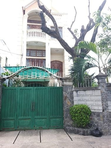 Bán Villa đường 8 Linh Chiểu Tp Thủ Đức gần vincom giá 35 tỷ