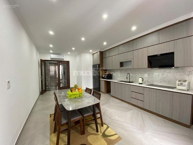 Cần bán nhà Phố Nguyễn Thị Định, DVH, Cầu Giấy, 110m2, 6 tầng