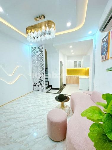 CHỈ DƯỚI 4 TỶ SỠ HỮU SIÊU PHẨM NHÀ ĐẸP NHẤT KHU Q3 SIÊU THÔNG THOÁNG