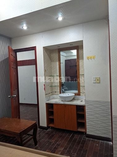 C/c Sacomreal Hòa Bình, Tân Phú: 90m2,3p ngủ, 2wc,Nt,9.5tr/th