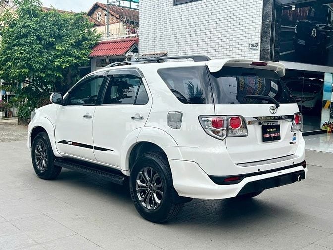 TOYOTA FORTUNER SPORTIVO - 1 CẦU - MÁY XĂNG - SX 2015.