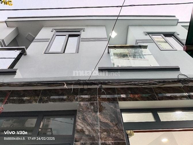Nhà bán Lưu Hữu Phước P15 - Q8. DT: 3,1m x 6,2m Trệt, 1 Lầu. Hẻm 2,5m