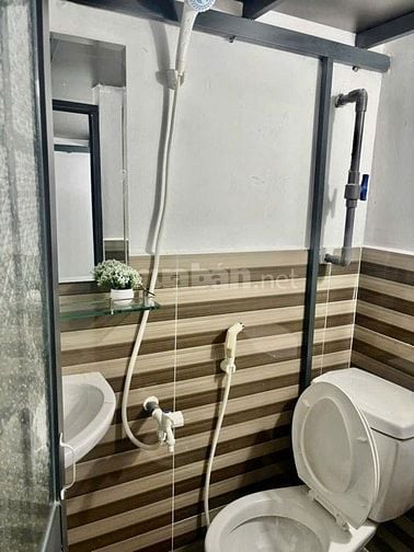 Phòng cho thuê có Gác Lửng, Thang Máy ngay Ngã tư An Sương, CVPM QTT