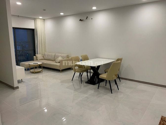 Bán căn hộ Viva Riverside Võ Văn Kiệt - 3pn, 2wc - giá 4.7 tỷ