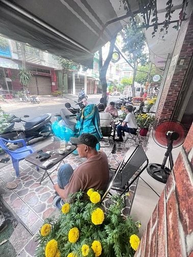 SANG CAFE GÓC 2 MẶT TIỀN. Tân Bình