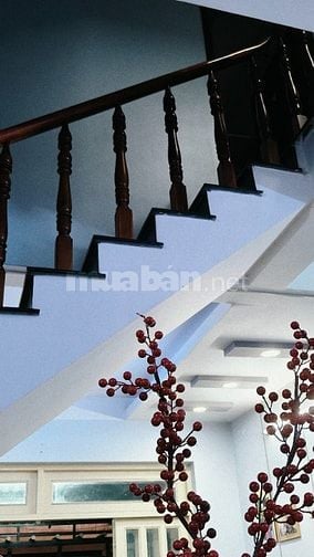 Chính chủ gửi bán gấp nhà đẹp đường thông 4*12 trệt lầu giá 3ty650