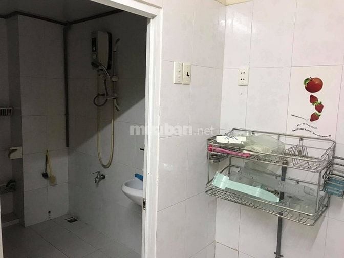 Cần cho thuê Căn Hộ 601 Quận 3, DT : 68m2 2PN, 1WC, Giá : 7.5 tr/th