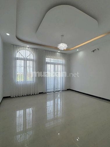 Định cư bán gấp nhà đường Hòa Hưng, q.Tân Bình -dt 60m2,825TR-SỔ RIÊNG