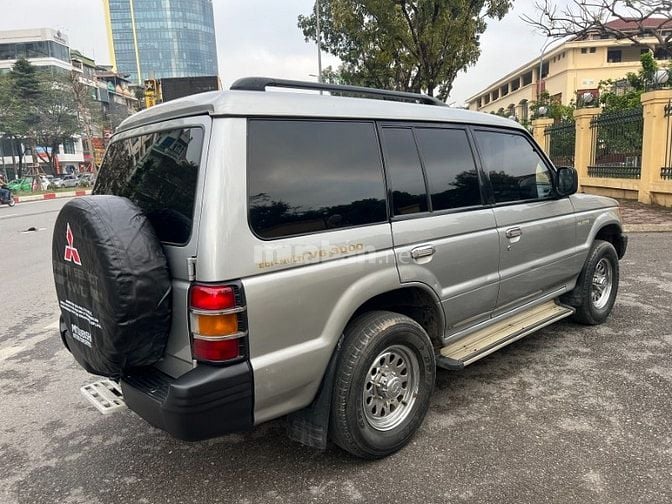 Bán xe Mitsubishi Pajero 3.0L MT 4WD 2002