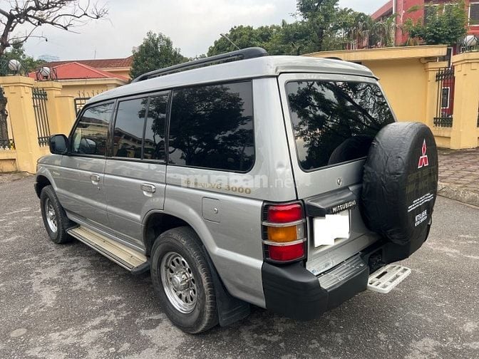 Bán xe Mitsubishi Pajero 3.0L MT 4WD 2002