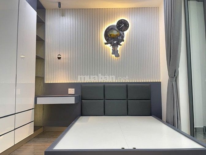 Bán nhà MT Cư Xá Phú Bình, P.5, Quận 11, DT:4x12m, 5 tầng có thang máy