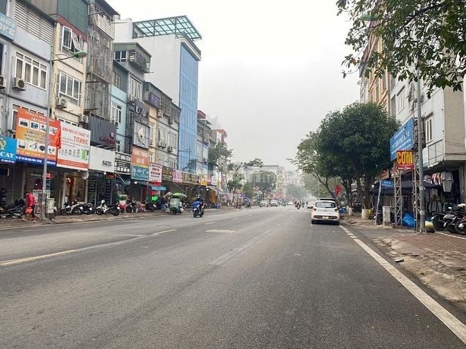 Bán nhà phân PL VIP phố Trần Quốc Hoàn, Cầu Giấy 55m2x7t, 22.5 tỷ