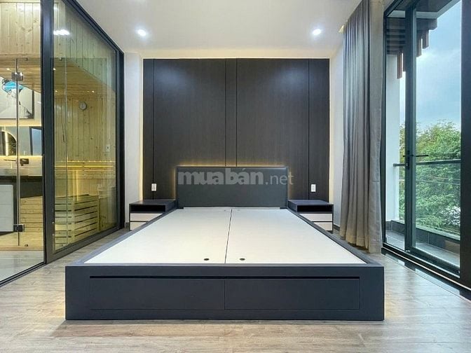 Bán nhà MT Cư Xá Phú Bình, P.5, Quận 11, DT:4x12m, 5 tầng có thang máy