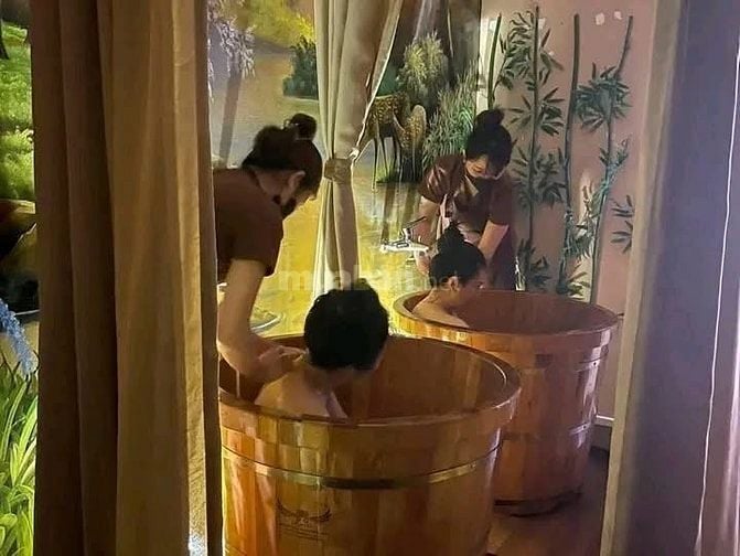 Cần sang mặt bằng spa nhà nguyên căn mt đường số 7, An Phú, Quận 2