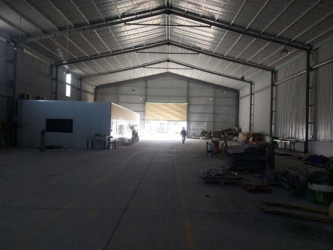 CHO THUÊ NHÀ XƯỞNG 500M2 ĐƯỜNG VƯỜN LÀI