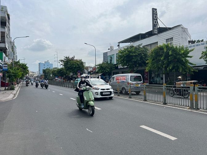 Bán nhà MT 718 Luỹ Bán Bích, 12x35, nở hậu 16M, 81 tỷ