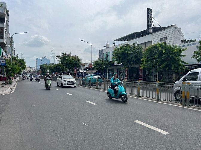Bán nhà MT 718 Luỹ Bán Bích, 12x35, nở hậu 16M, 81 tỷ