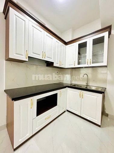 Bán nhà riêng 5 tỷ, 30m2, 5PN, 3WC tại Bát Khối, Long Biên, Hà Nội