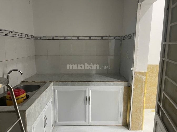 BÁN NHANH NHÀ NGAY QUỐC LỘ 13 KẾ BỆNH VIỆN HẠNH PHÚC 77M2 GIÁ 3,5 TỶ