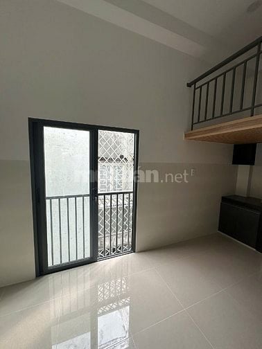 Cho thuê Căn hộ Duplex mới khai trương đối diện Vạn Phúc City