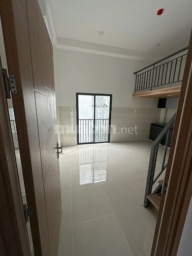 Cho thuê Căn hộ Duplex mới khai trương đối diện Vạn Phúc City