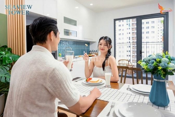 BÁN căn hộ 2PN, view Biển, Hồ, và TTTP. Full nội thất, tầng 18, mát mẻ